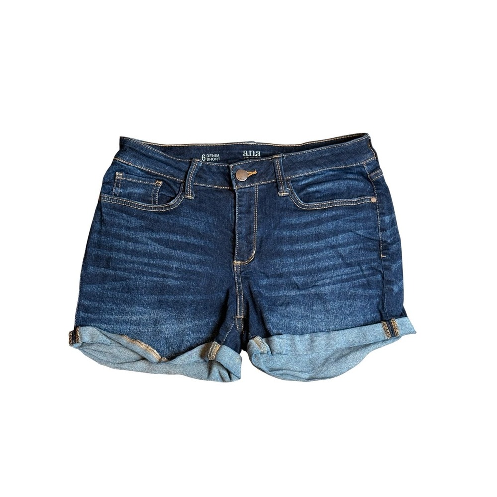 a.n.a A New Approach Women's Denim Shorts Size 6
Dark Wash Cuffed Stretch